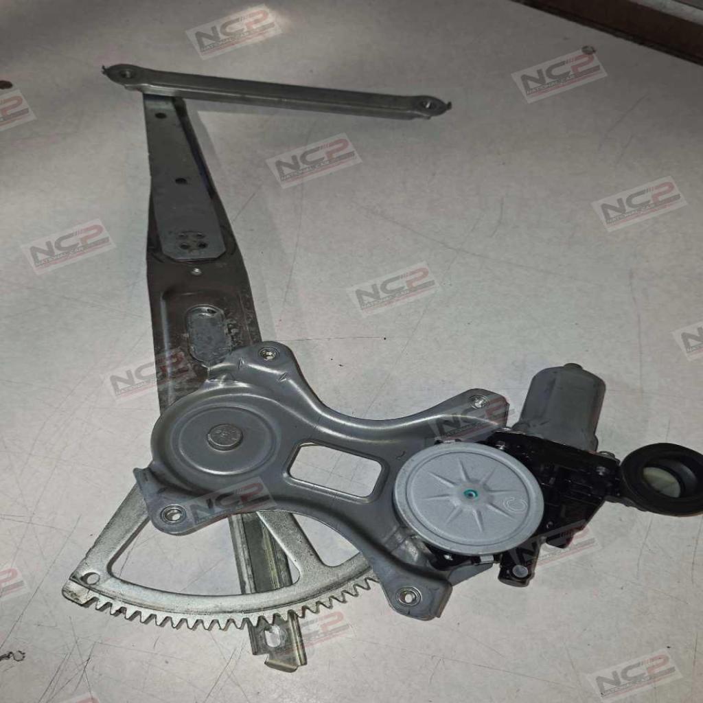 Yaris · NCP130-09/2017-vitz/Yaris