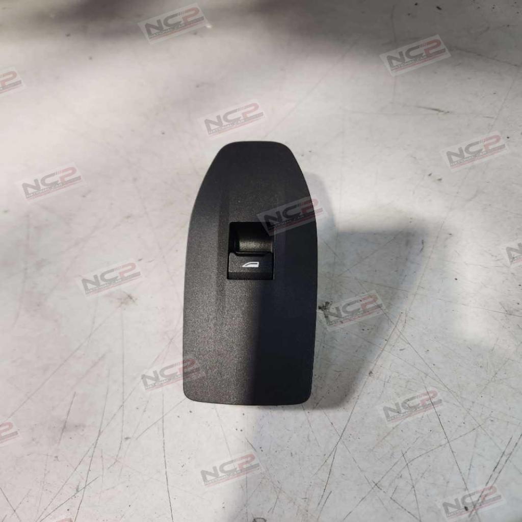 X1 · F48 LCI 2019-2023