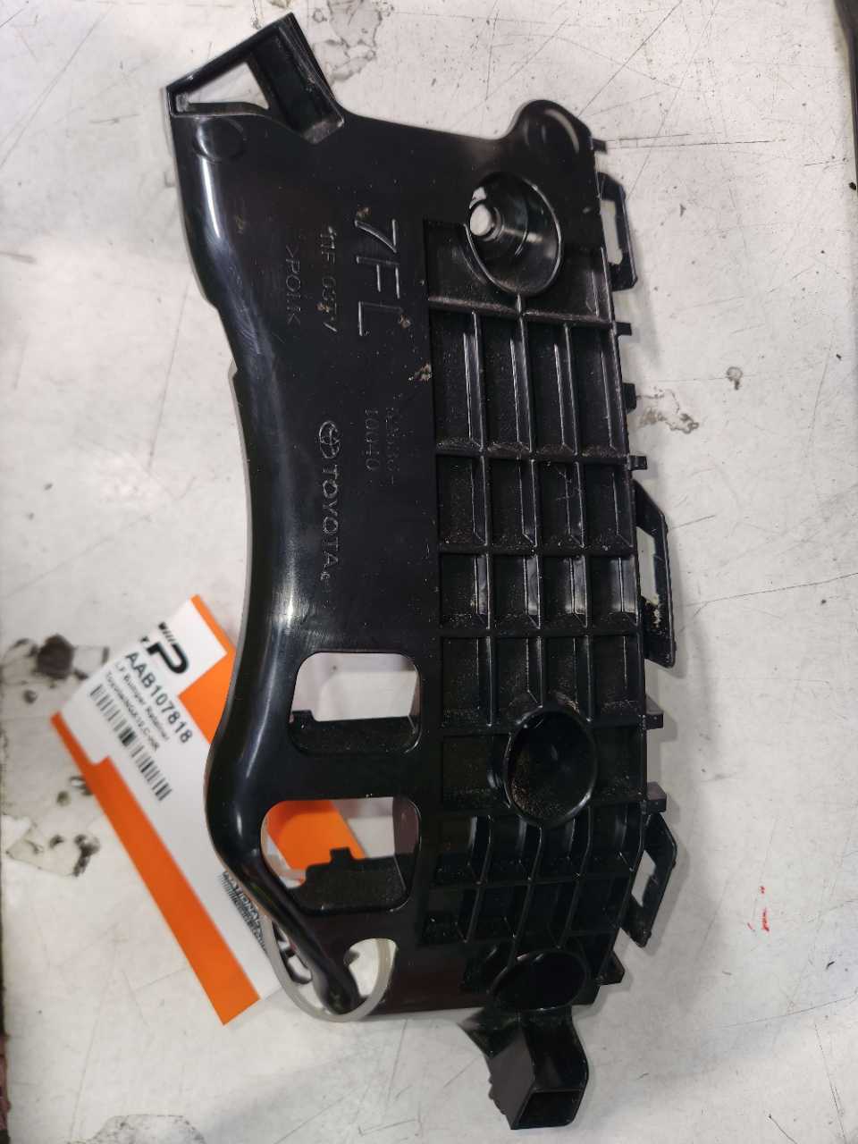 C-HR · NGX10