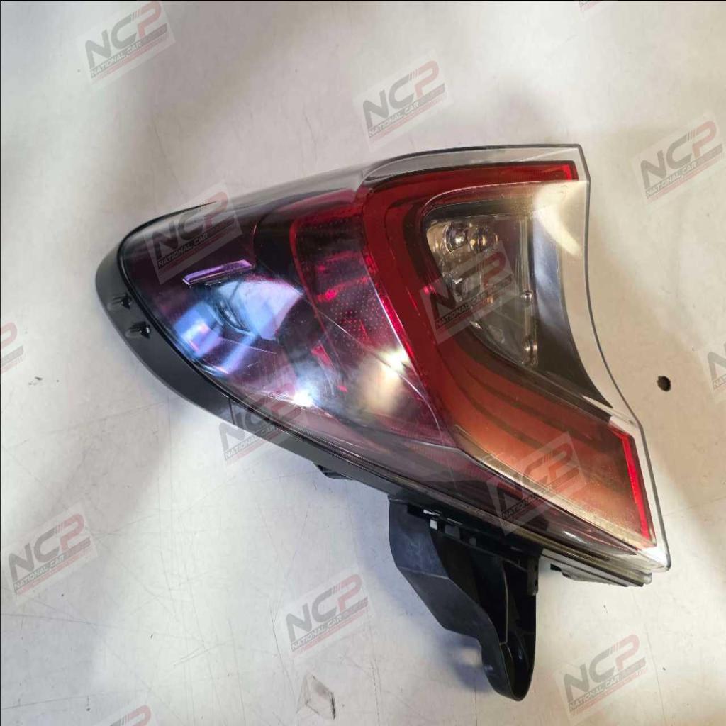 C-HR · NGX10
