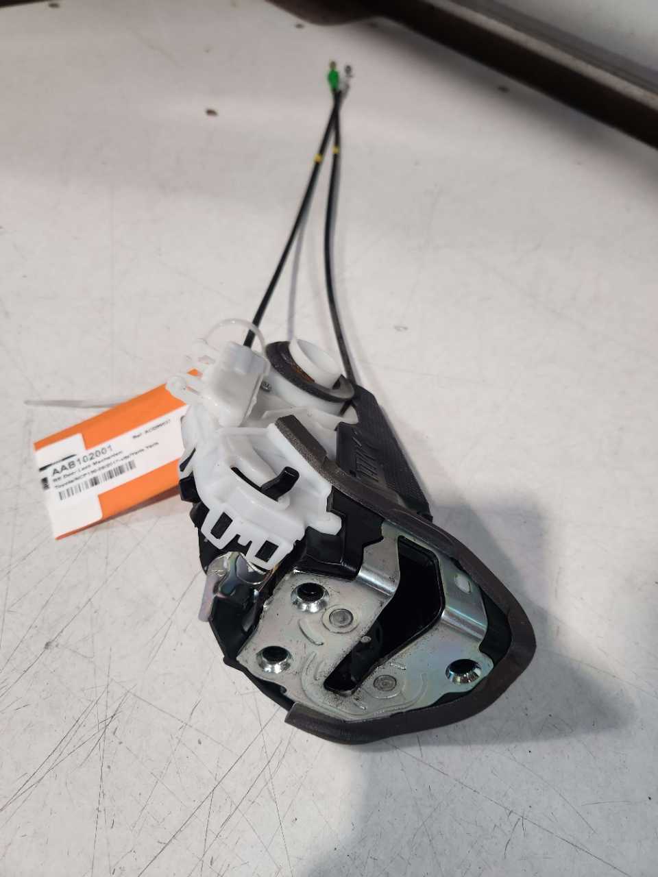 Yaris · NCP130-09/2017-vitz/Yaris