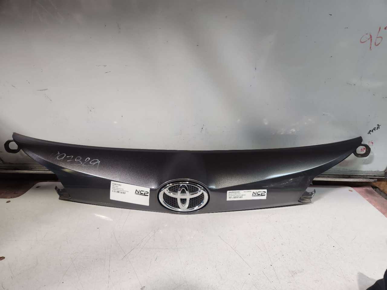 RAV4 · ACA40 2012-2018- All