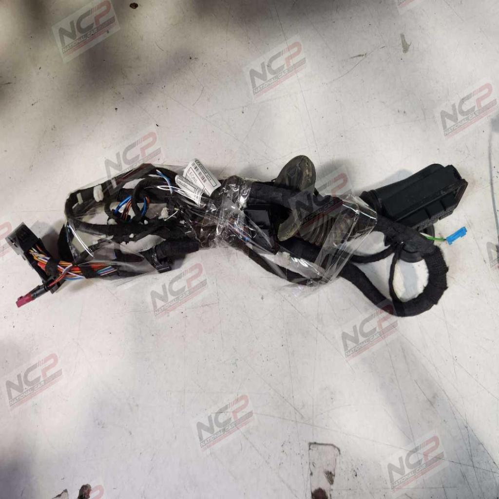 X1 · F48 LCI 2019-2023