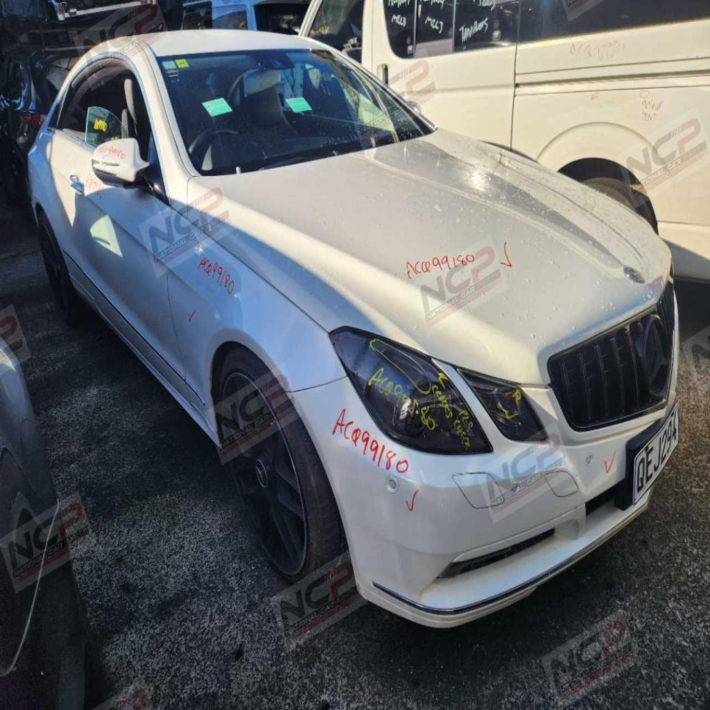 2010 Mercedes-Benz E350
