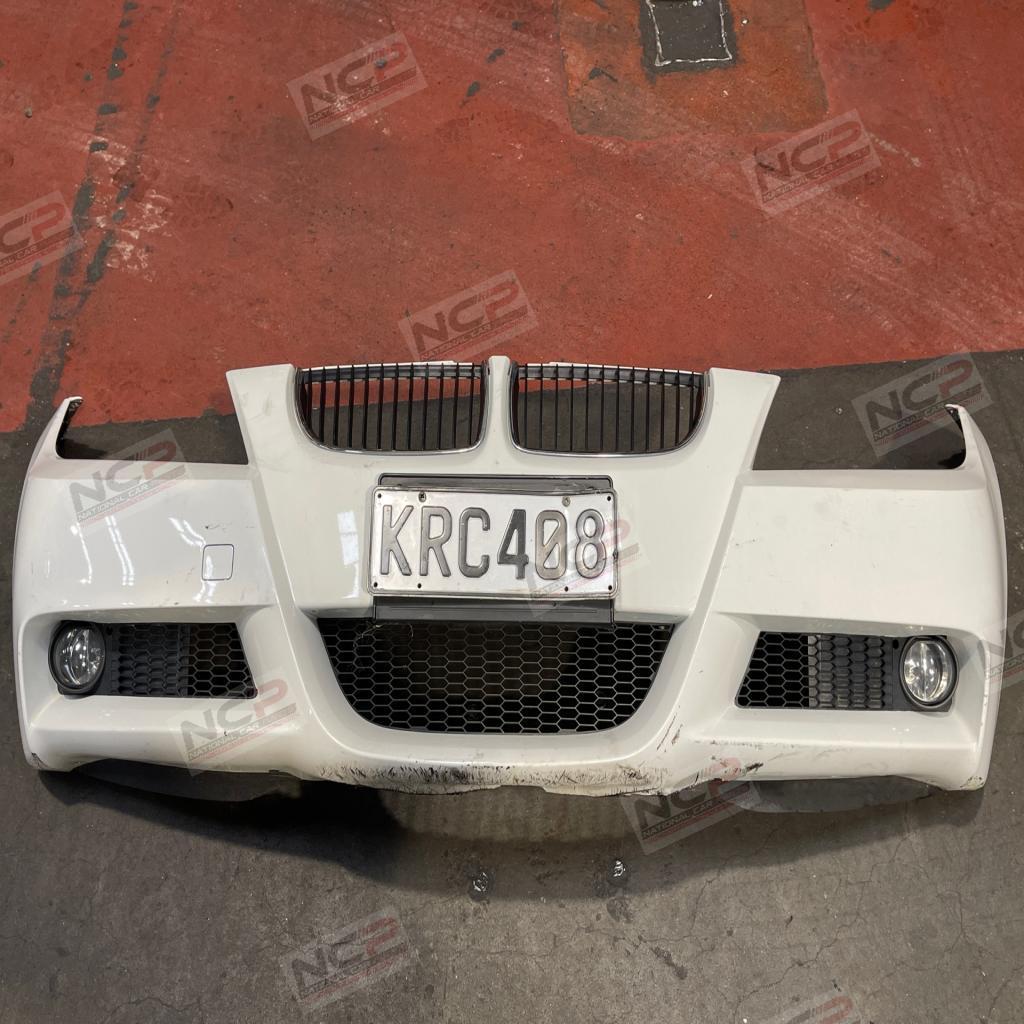 320i · G21