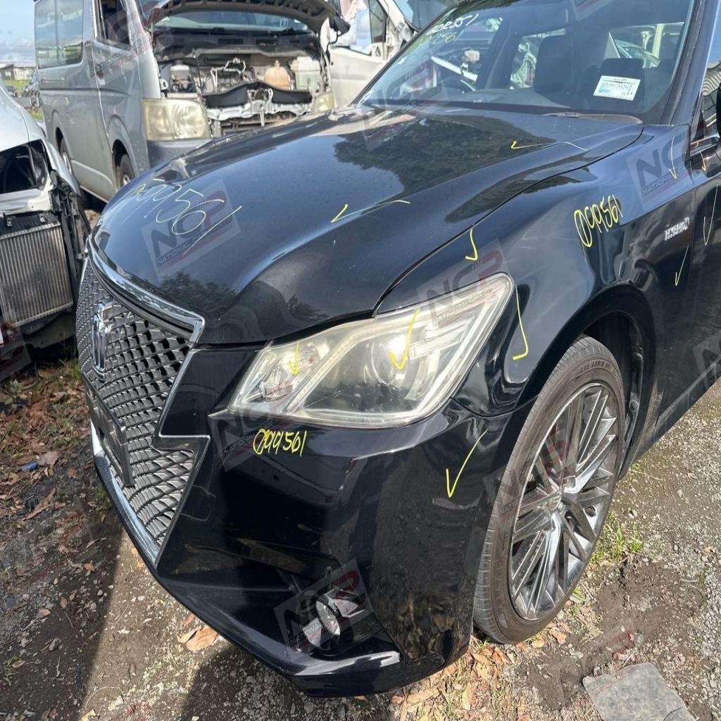 2014 Toyota Crown