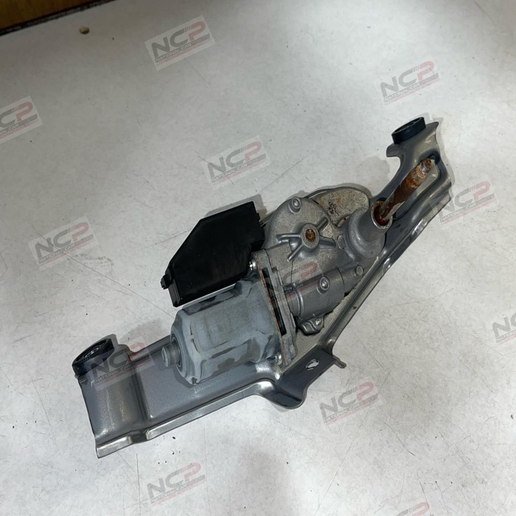 C-HR · NGX10