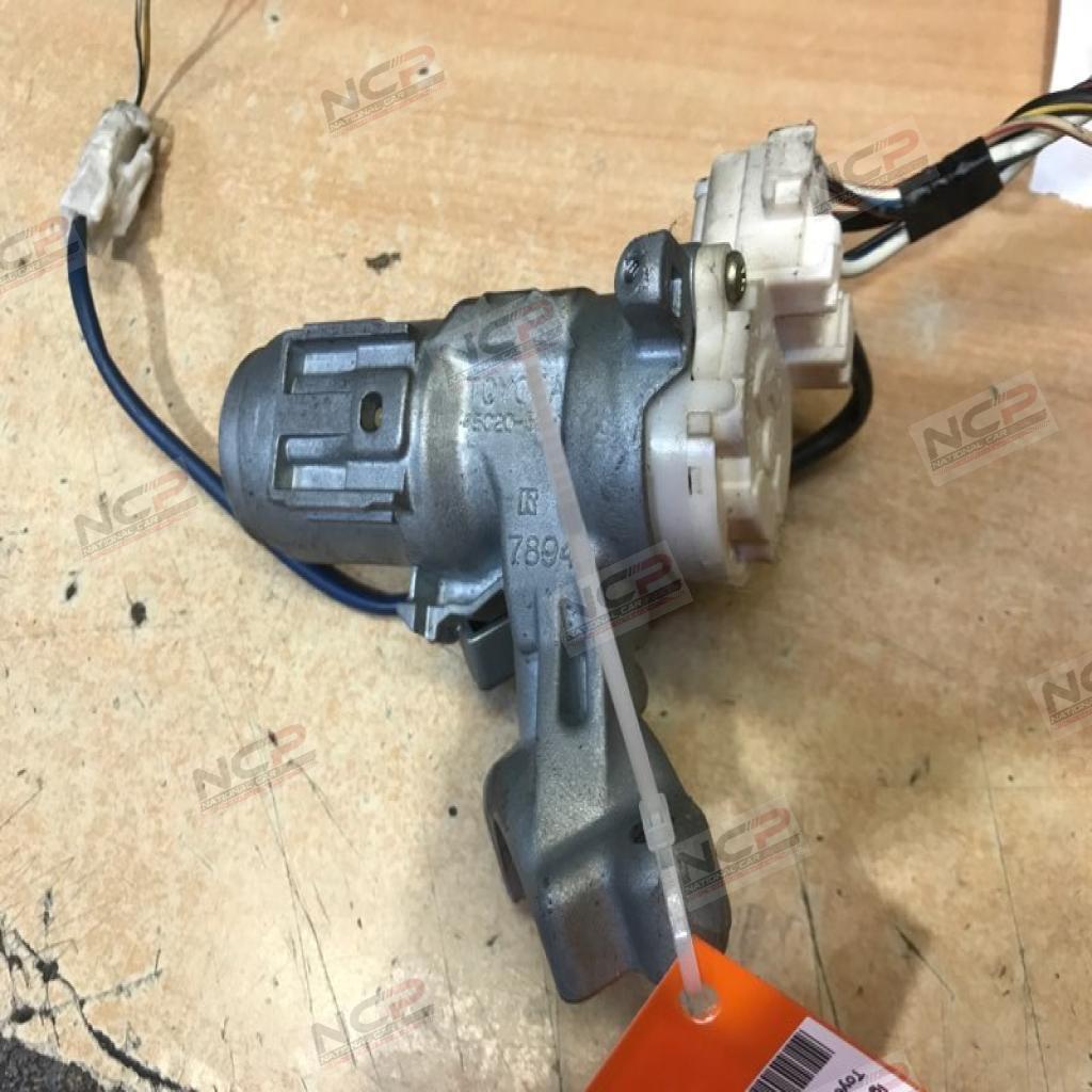 Yaris · NCP90 10/05-on