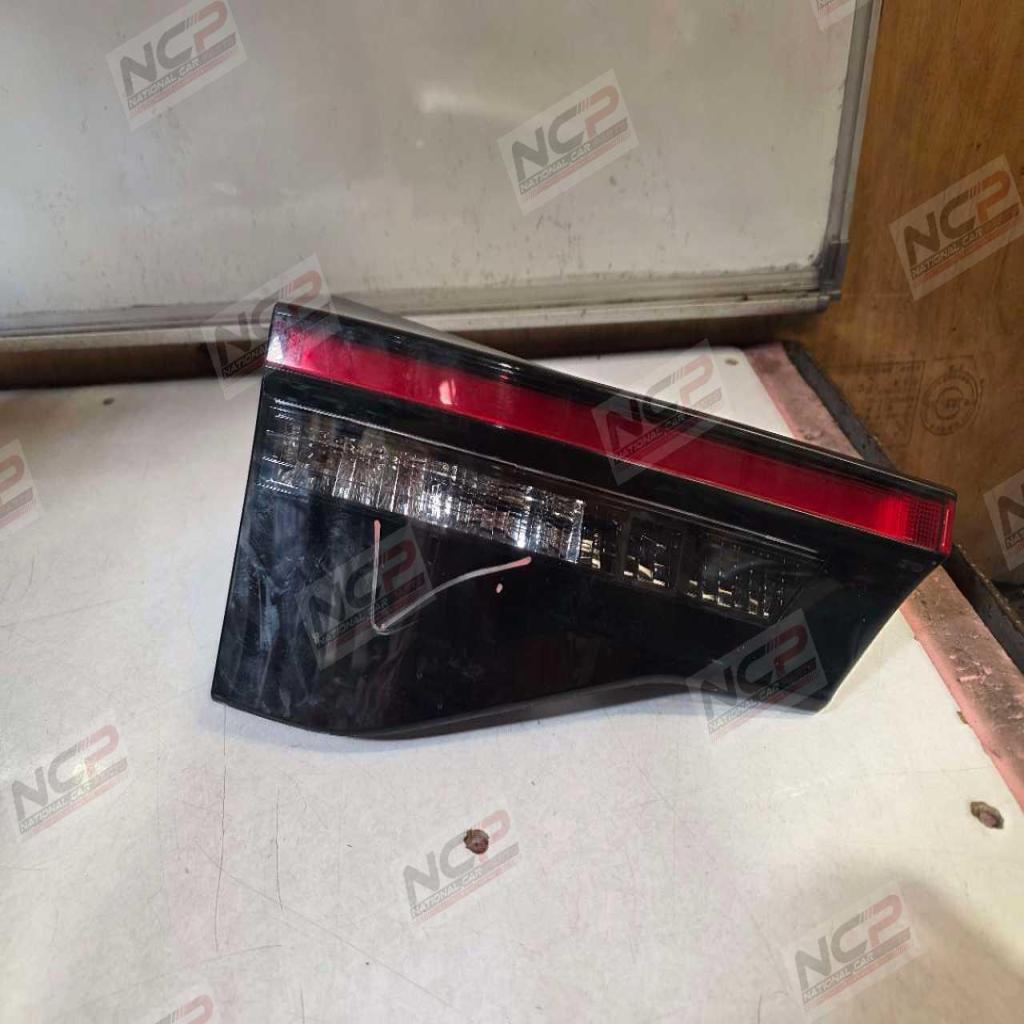 Yaris Cross · XP210 2020-on- y