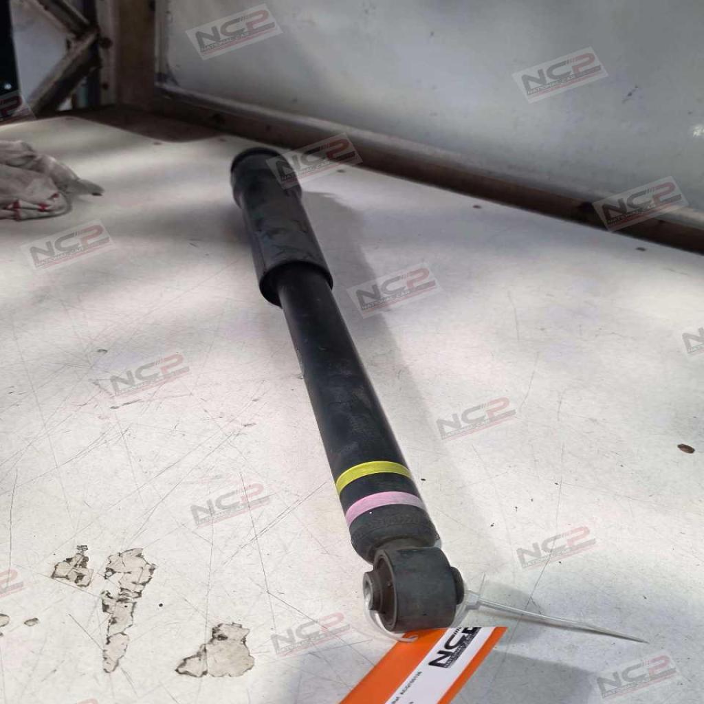 Yaris · NCP90 10/05-on