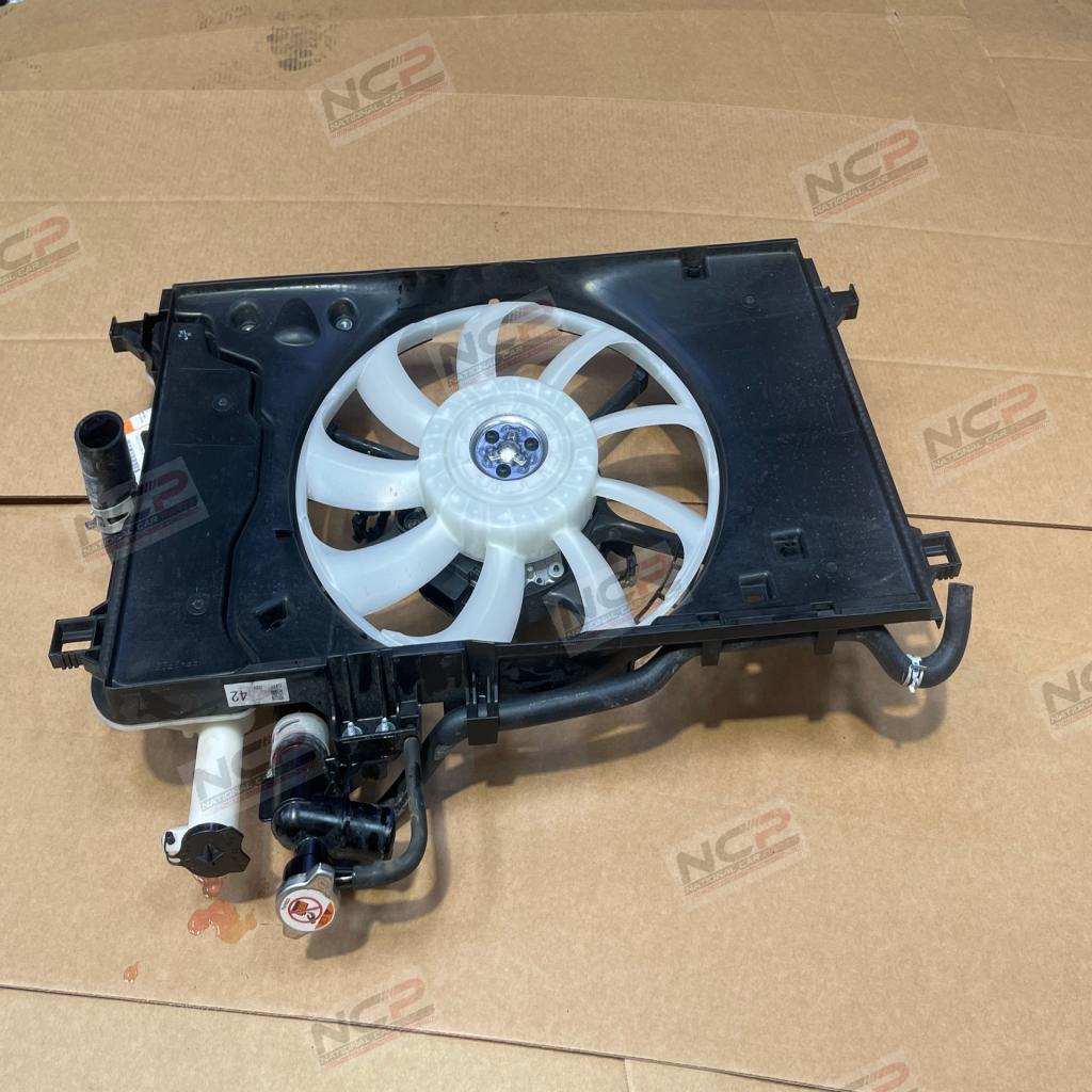 Yaris Cross · XP210 2020-on- y