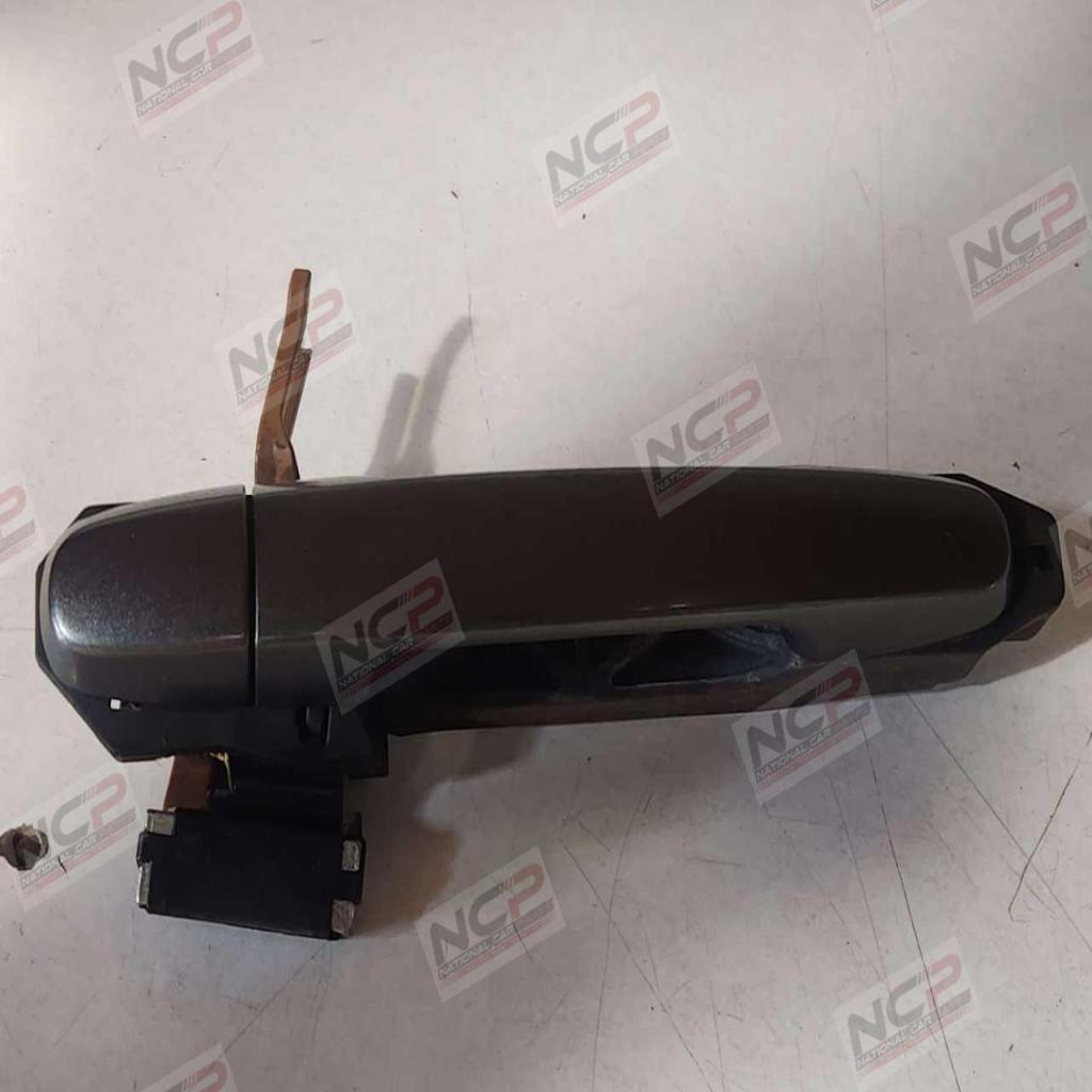 Auris · ZRE152