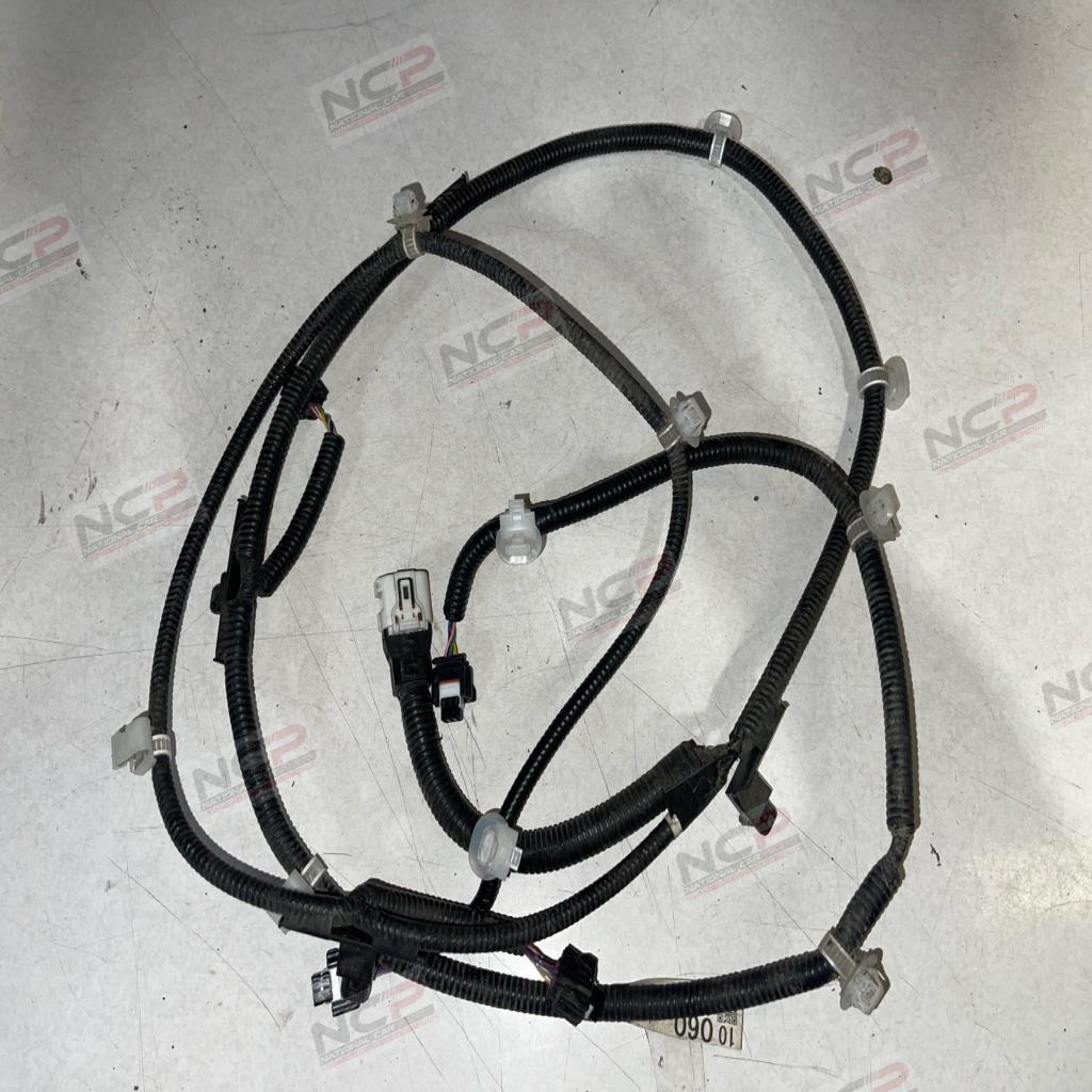 C-HR · NGX10