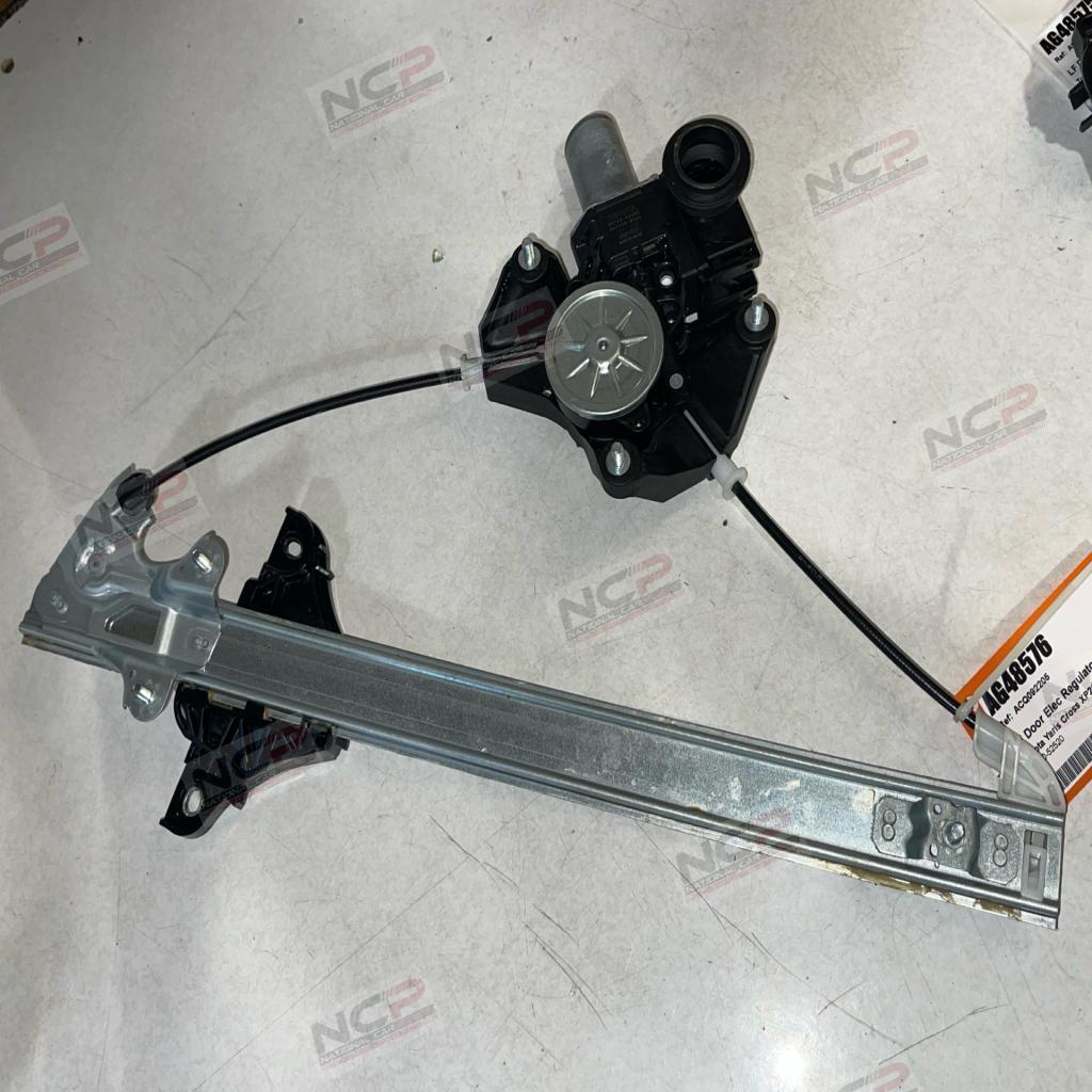 Yaris Cross · XP210 2020-on- y