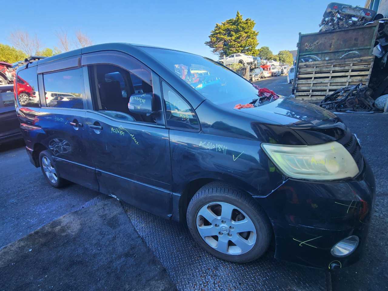 2008 Nissan Serena