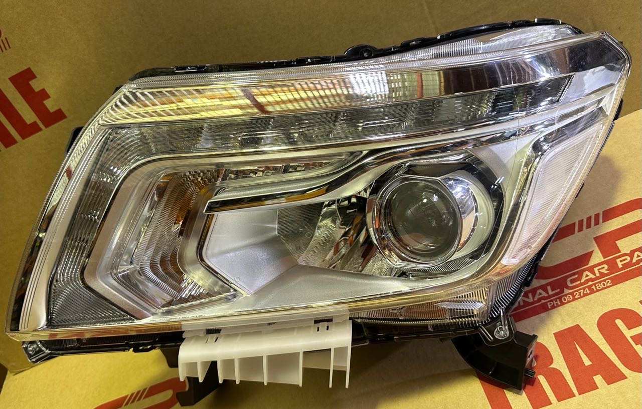 Navara · D23L MNT 2021-2025