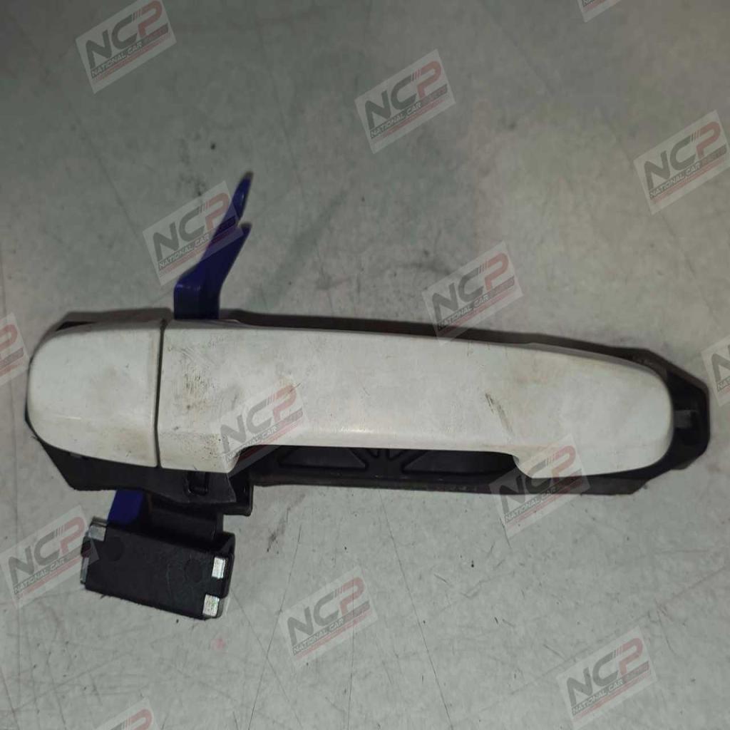 Yaris · NCP90 10/05-on