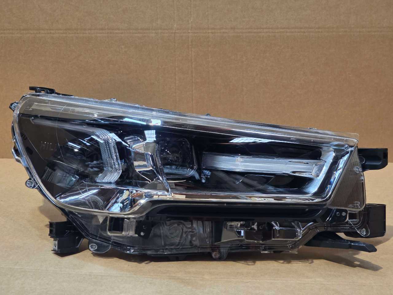 Hilux · GUN126 4wd 05/15- onwards