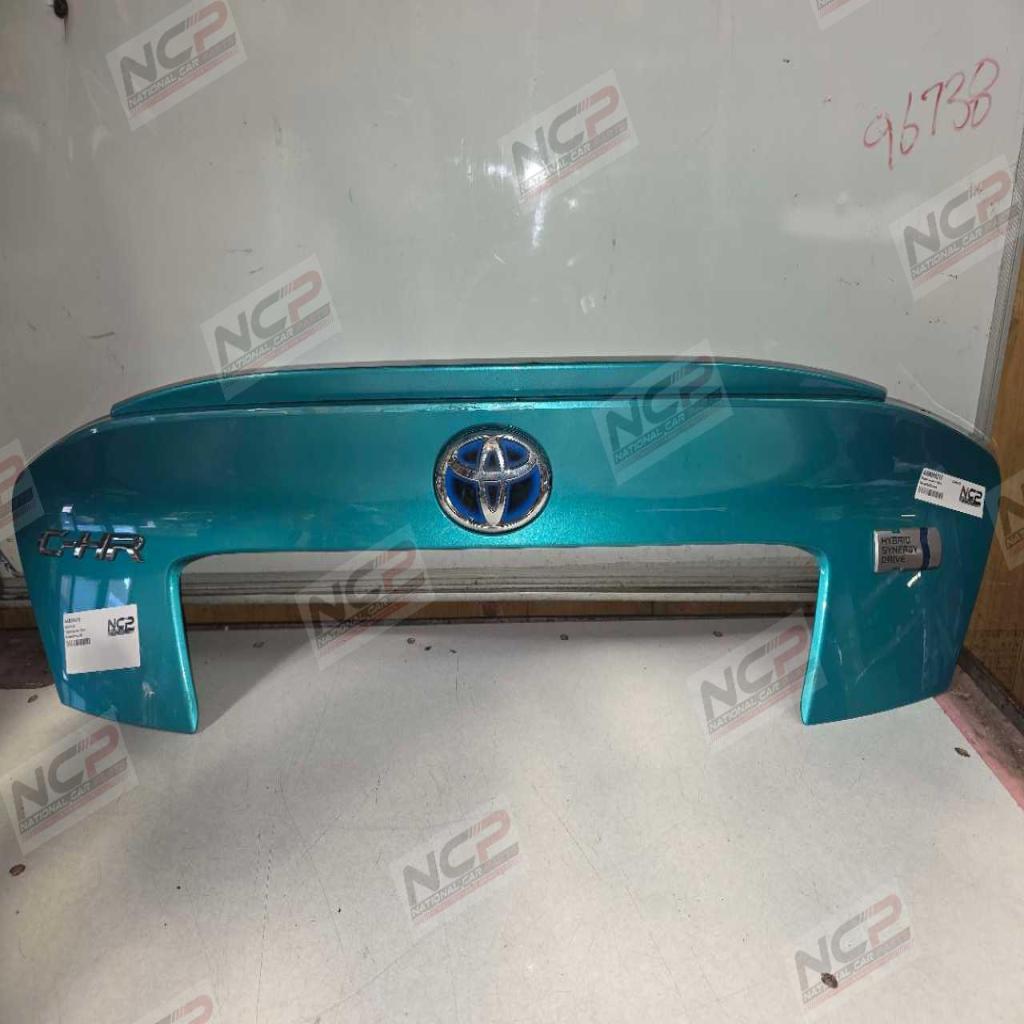 C-HR · NGX10