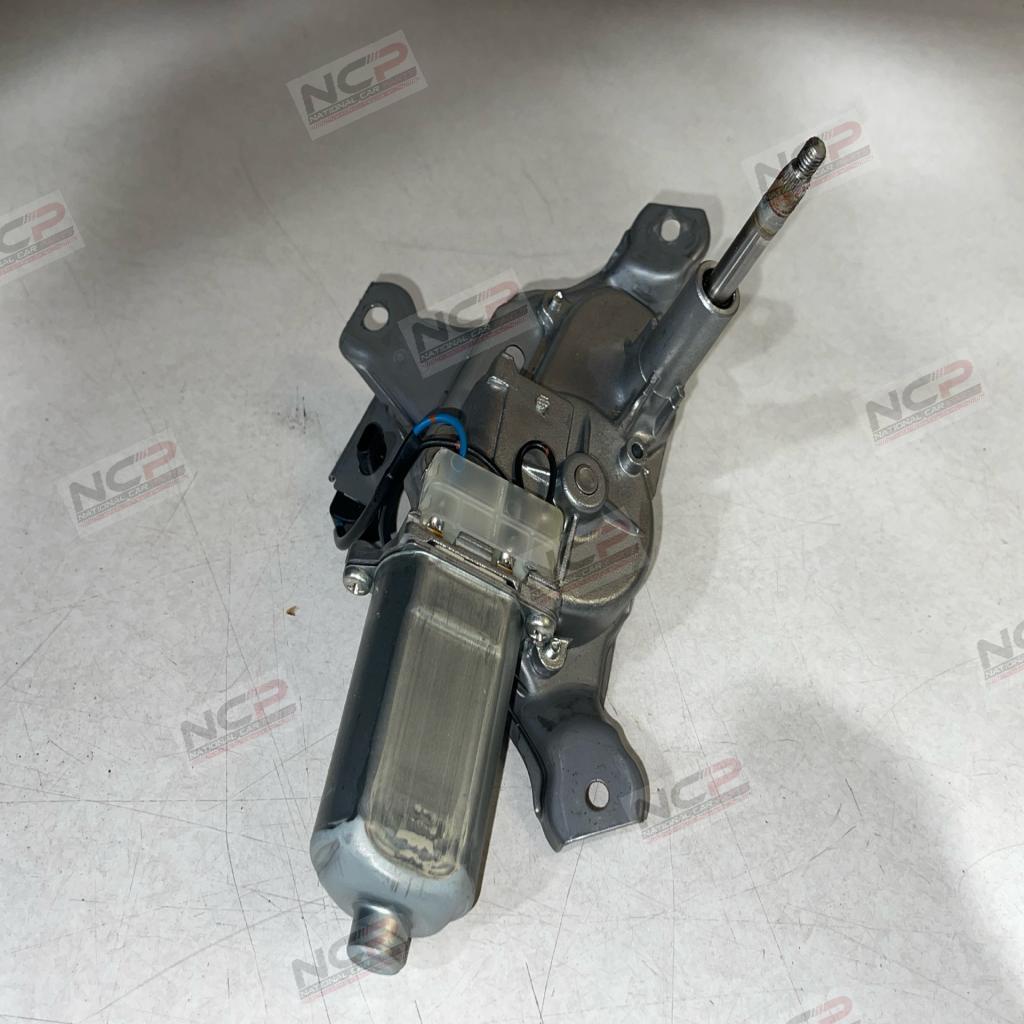 Yaris · NCP90 10/05-on