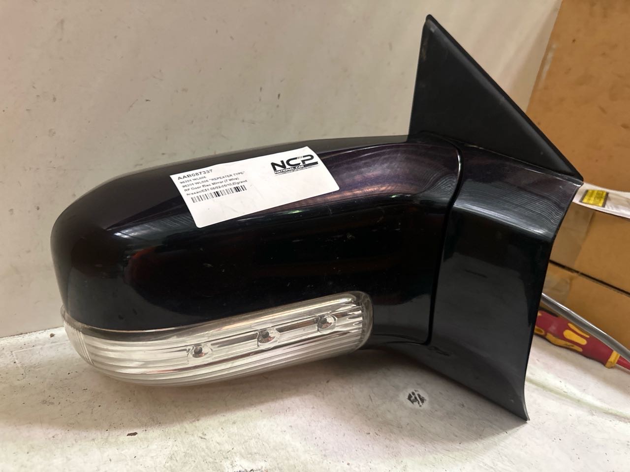 Elgrand · E51 06/02-05/10