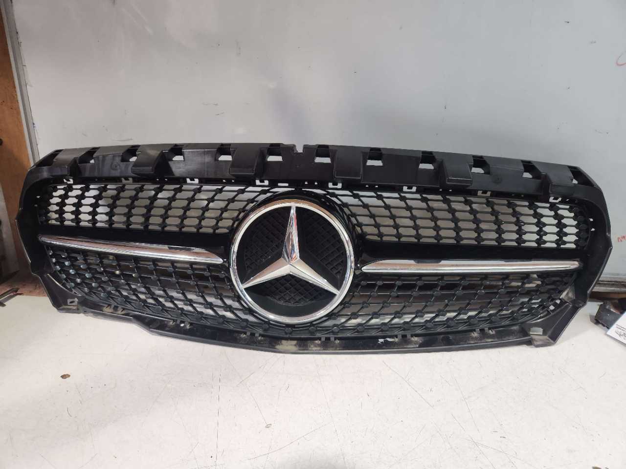CLA · W117 2015 - 2019