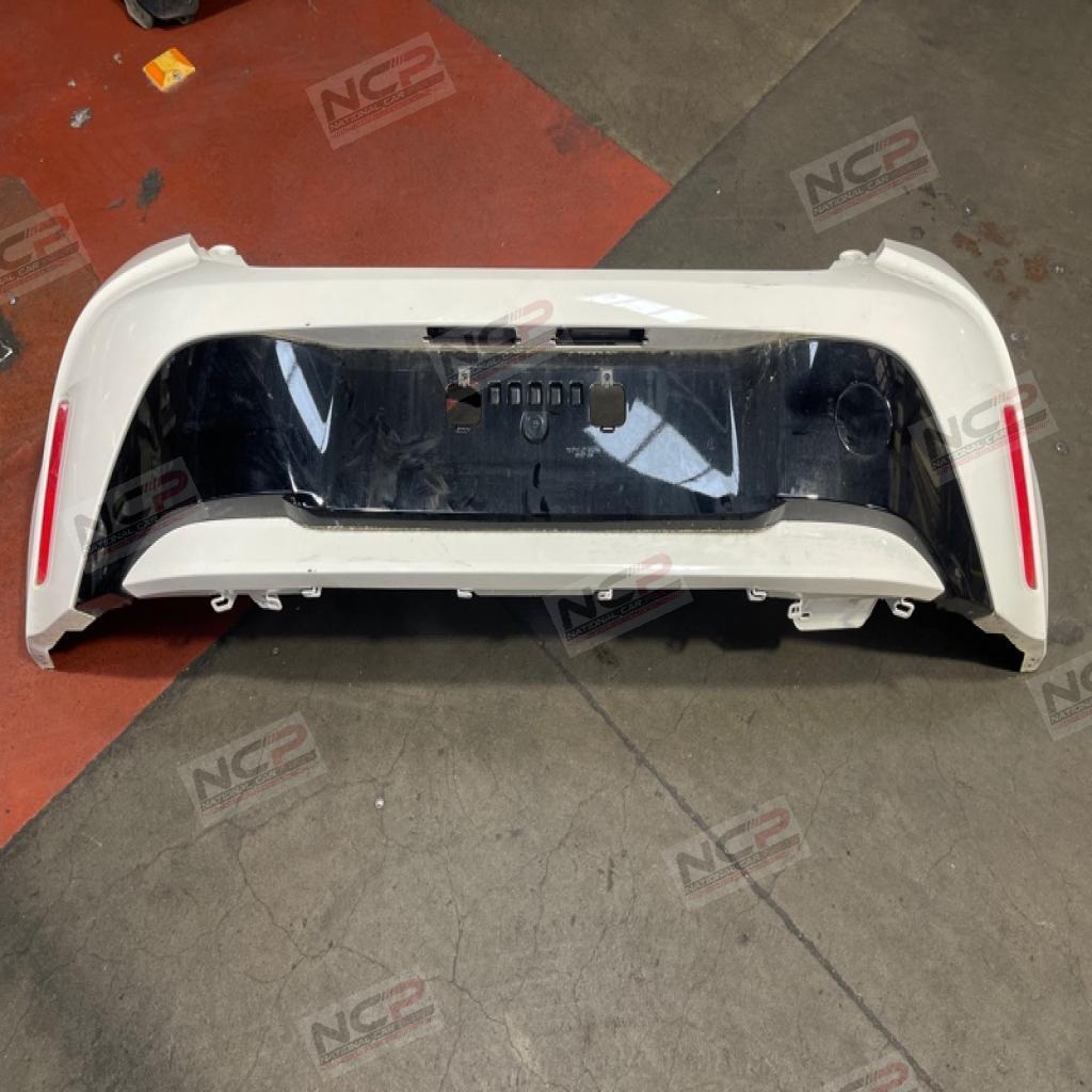 Corolla · NRE210 2018-2019