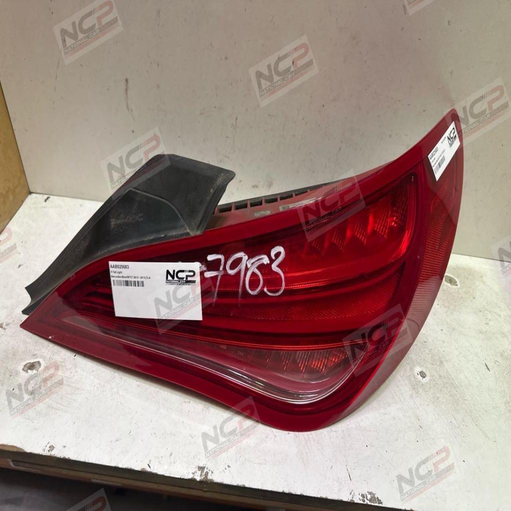CLA · W117 2013 - 2015