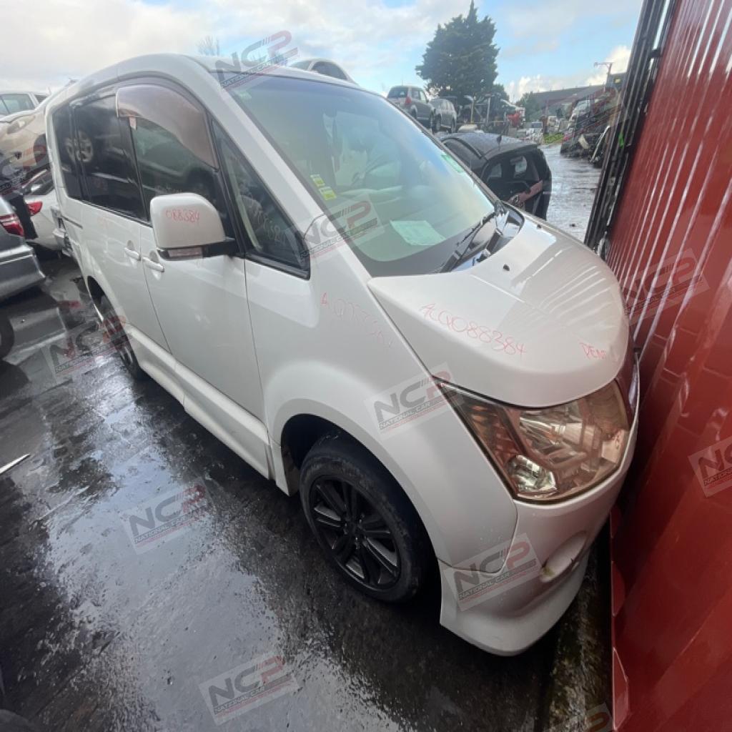 2007 Mitsubishi Delica