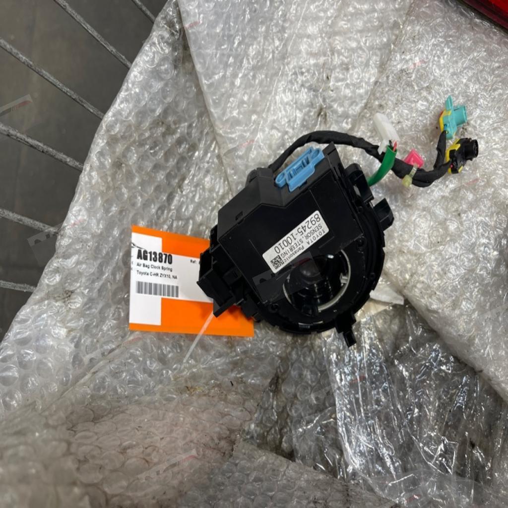 C-HR · NGX10