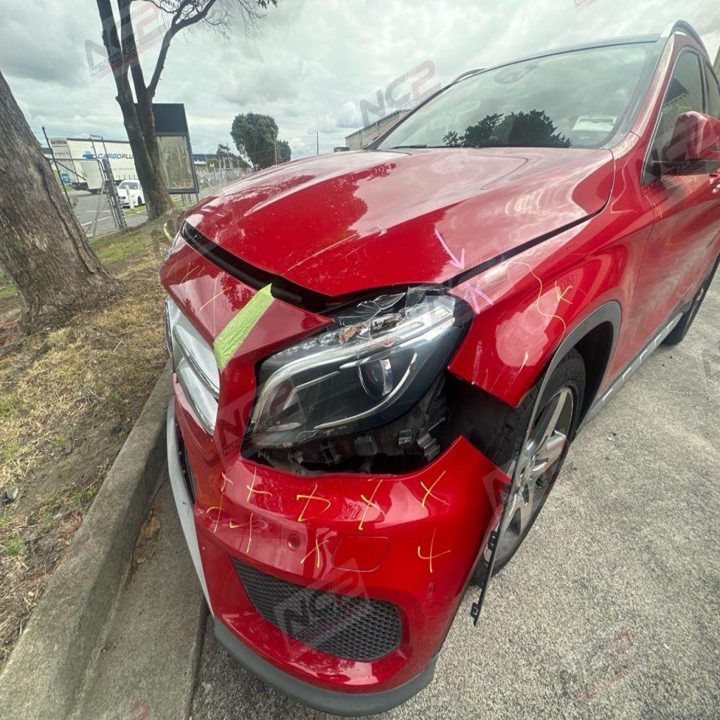 2014 Mercedes-Benz GLA250