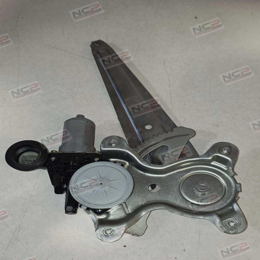 Yaris · NCP130-09/2017-vitz/Yaris