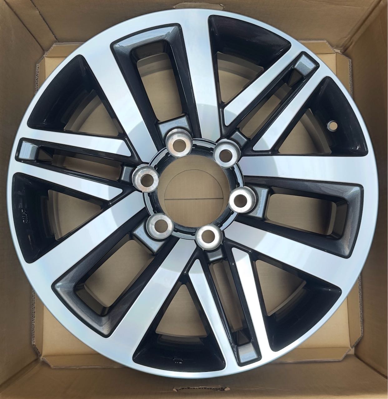 Hilux · GUN126 4wd 05/15- onwards