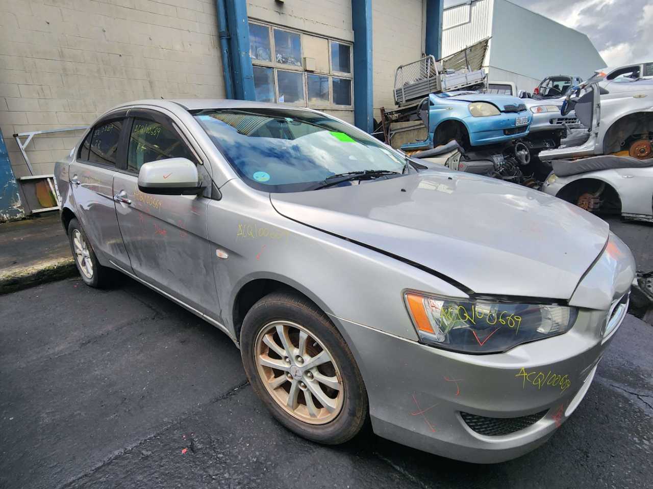 2012 Mitsubishi Galant