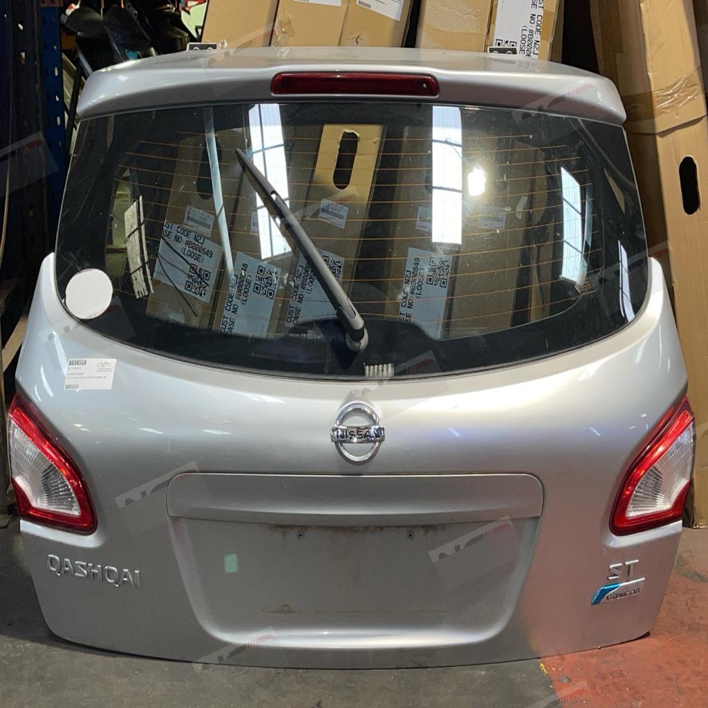 Qashqai · J10 Dualis Facelift 01/10-2013