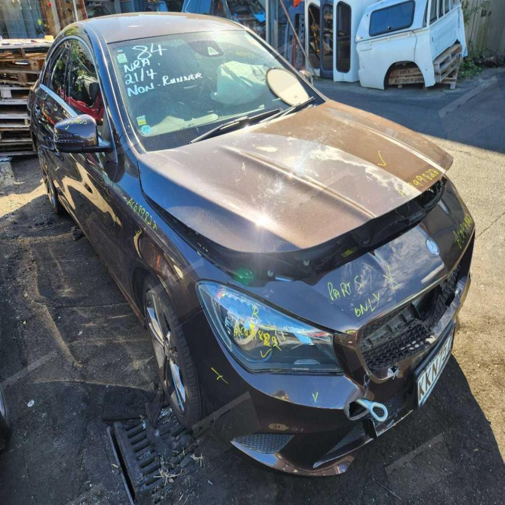 2015 Mercedes-Benz CLA
