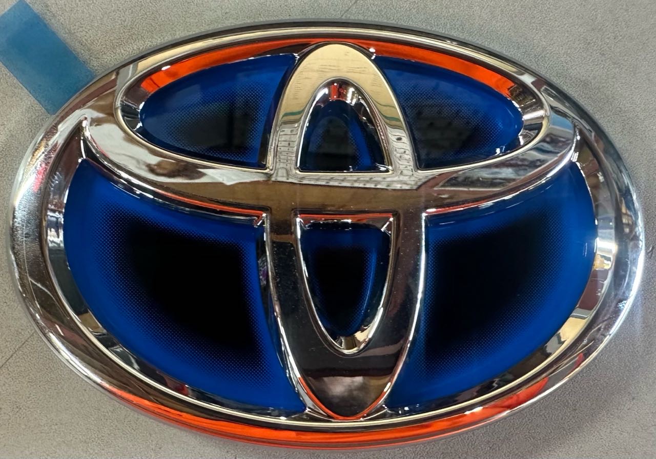 C-HR · NGX10